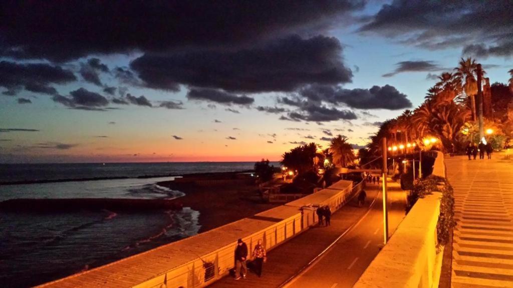 Petit Avec Classe Sanremo Esterno foto